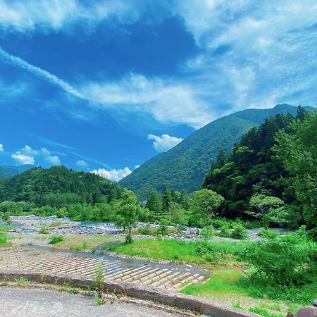 Hakuunsou Hotel Takayama  Bagian luar foto