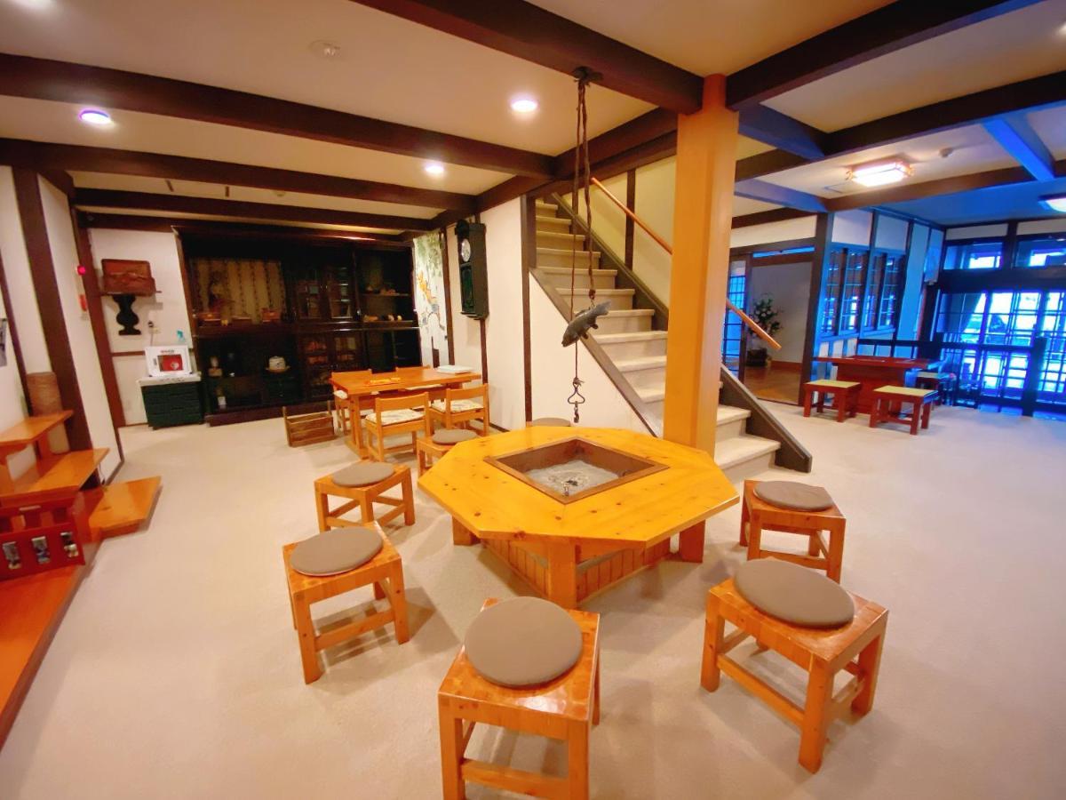 Hakuunsou Hotel Takayama  Bagian luar foto