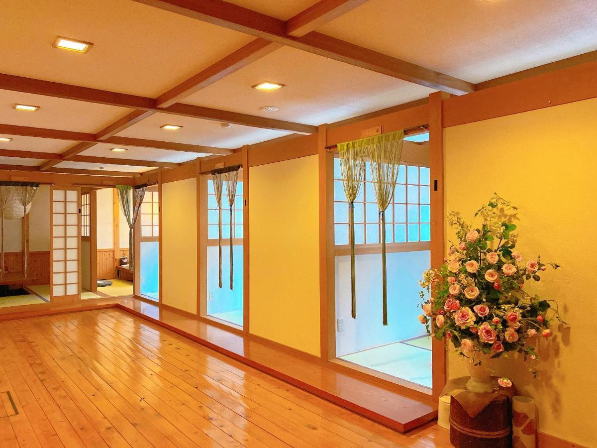 Hakuunsou Hotel Takayama  Bagian luar foto