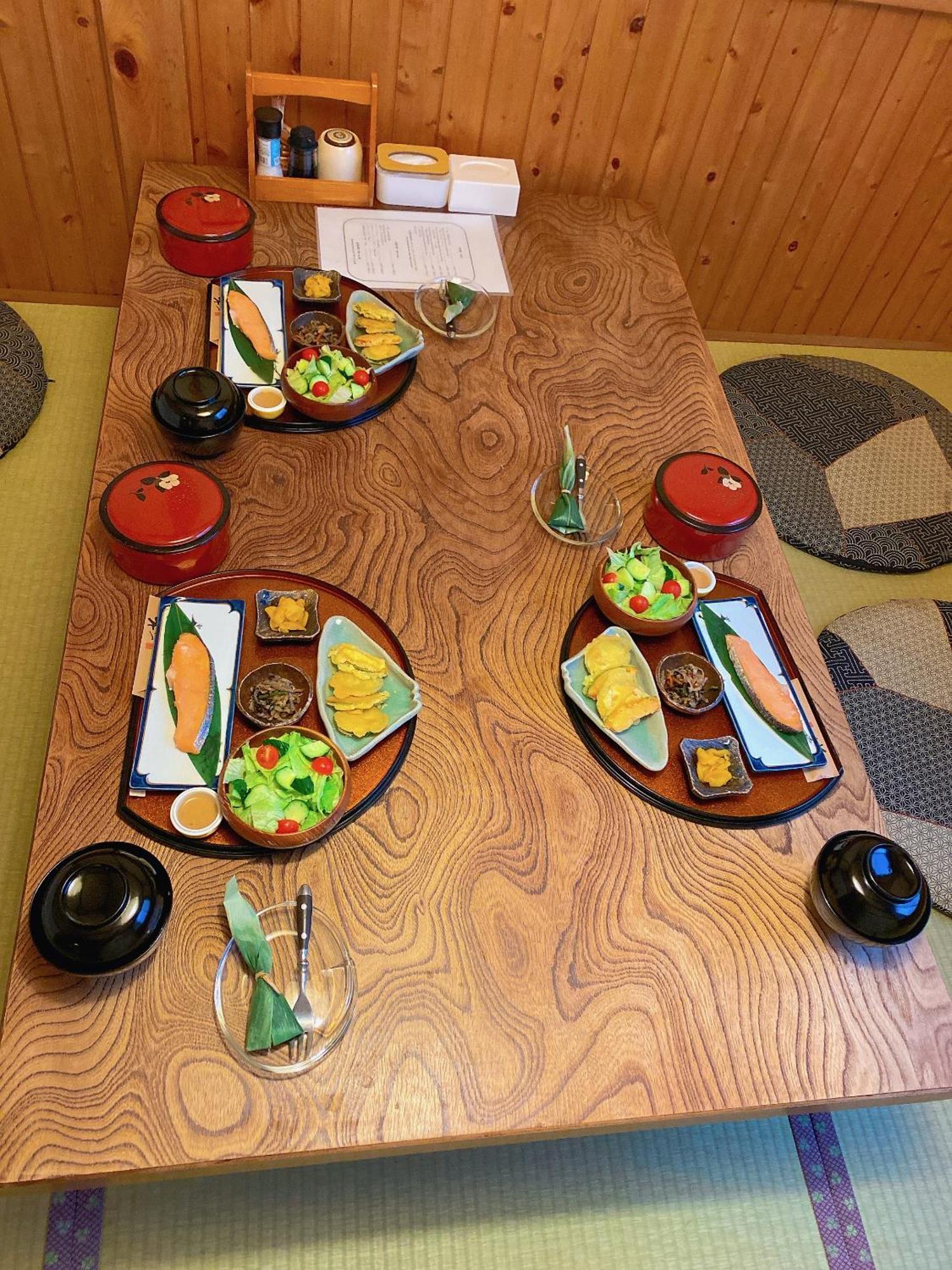 Hakuunsou Hotel Takayama  Bagian luar foto